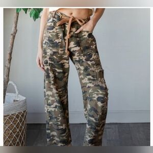 Camouflage Women's Jeans Barrel Sytle